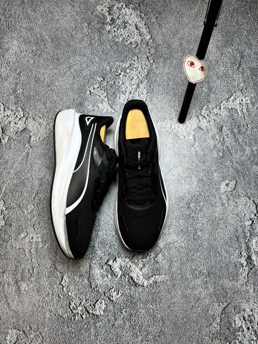 Кроссовки PUMA Skyrocket Lite Black 379437