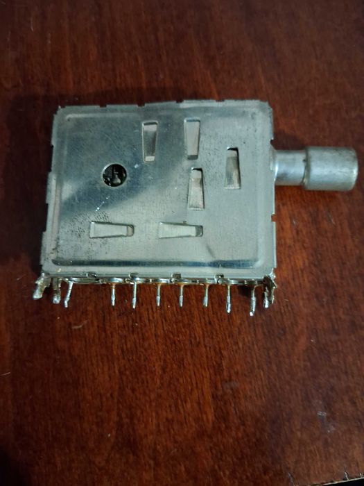 Селектор ТВ каналів телевізора