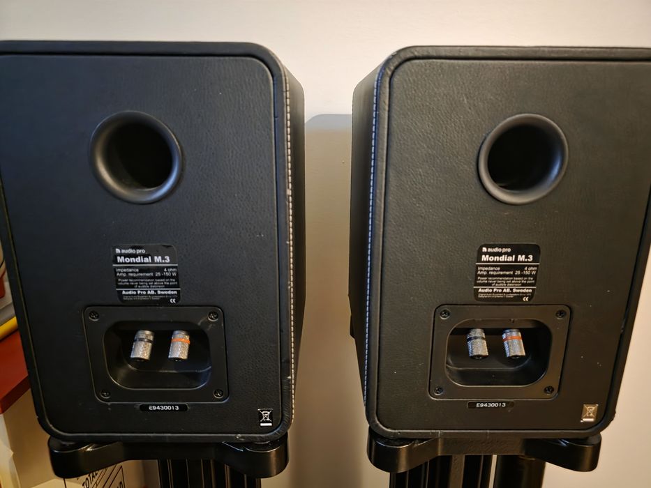 Colunas Audio Pro Mondial M.3