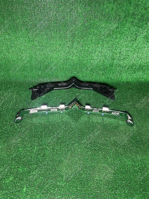 Tesla Model S Хром Птичка Крепление Решеткка Радиатора 2016-2020