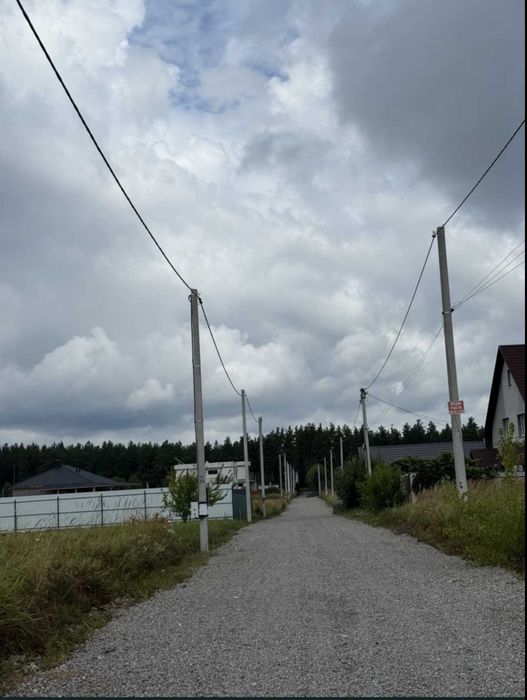 ПРОДАЖ красивої ділянки 8 соток біля лісу в С.Петрівцях 15км від Києва