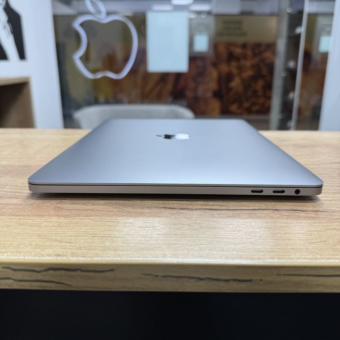 macbook pro i7 13