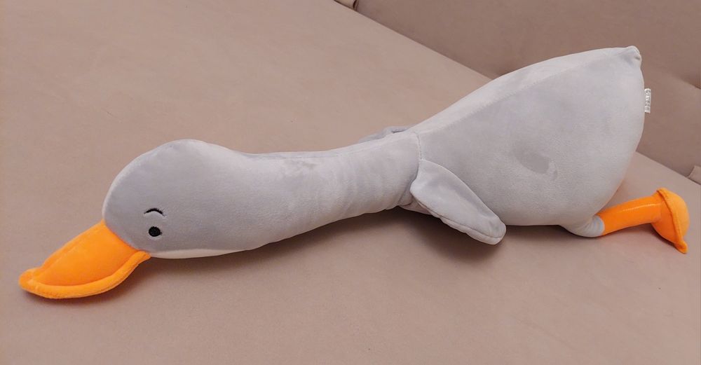 Гусь-обіймусь 56см сірий