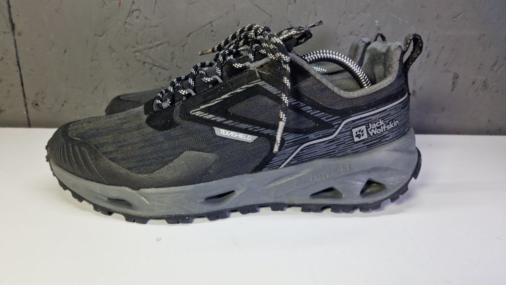 Jack Wolfskin Prelight Texashield Low M розмір 43
