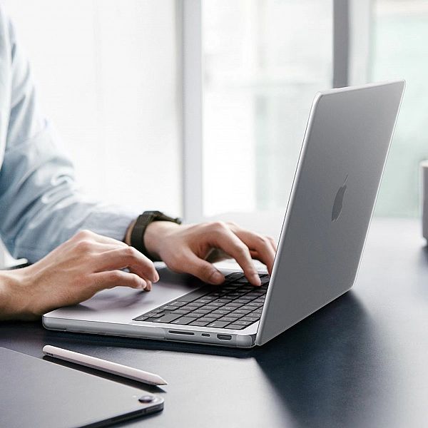 Spigen Airskin Macbook Pro 16 M1-M5 / M5 Pro / M5 Pro Max 2021, 2026 F