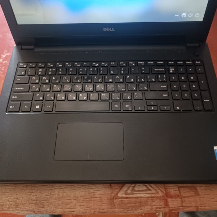 Ноутбук б/у Dell Inspiron 15 3878