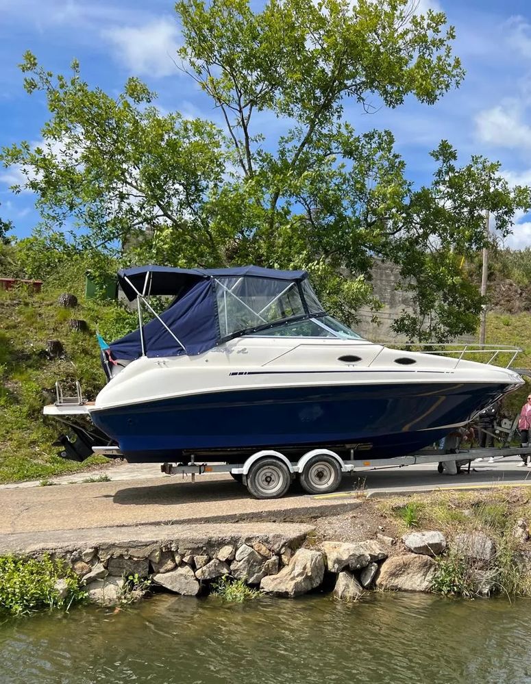 Sea Ray 240 SUNDANCER