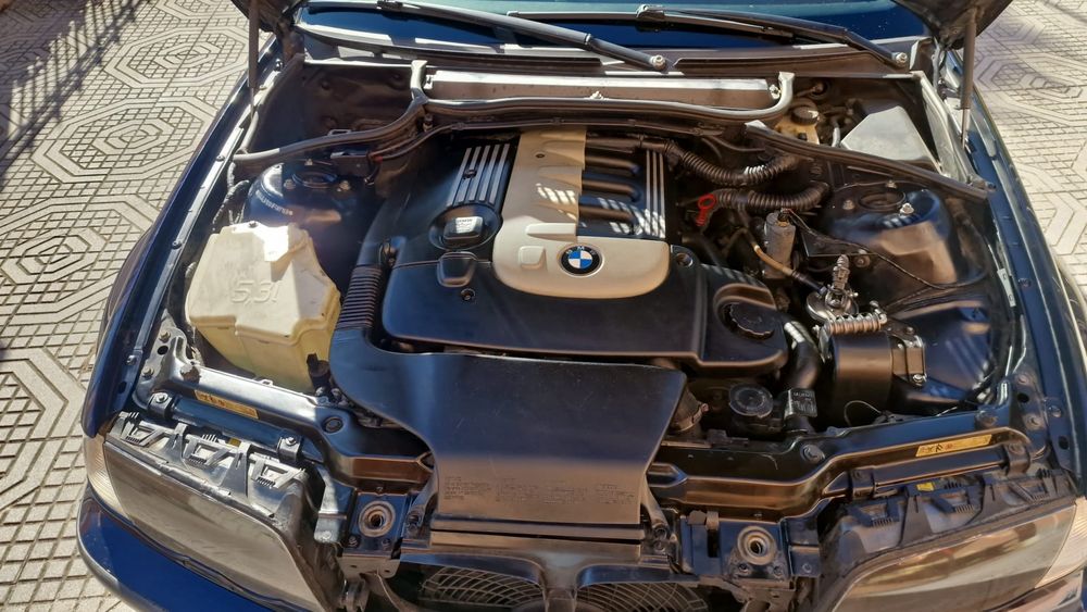 Vendo BMW 330d 2001 Diesel