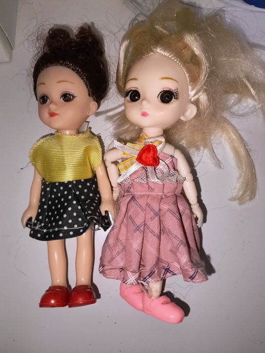 Продам 2 ляльки  18см