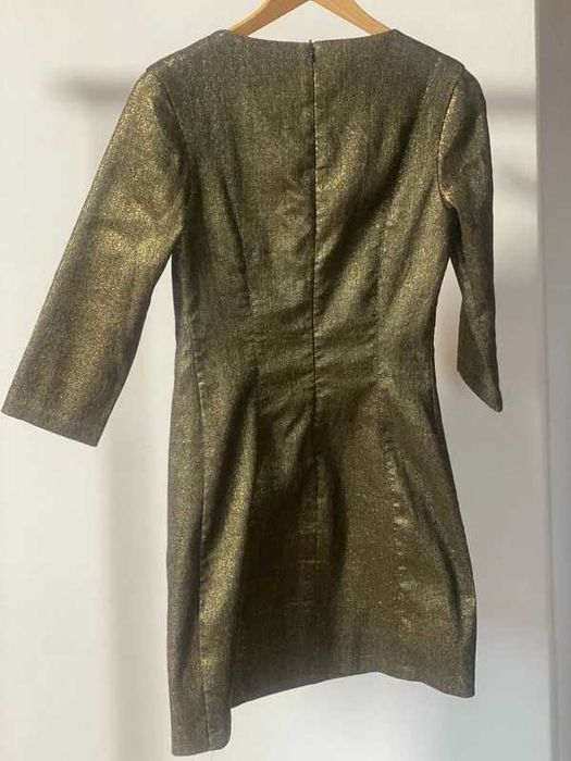 Złota sukienka Zara