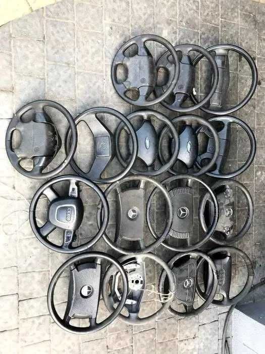 Руль кермо марки авто в описі