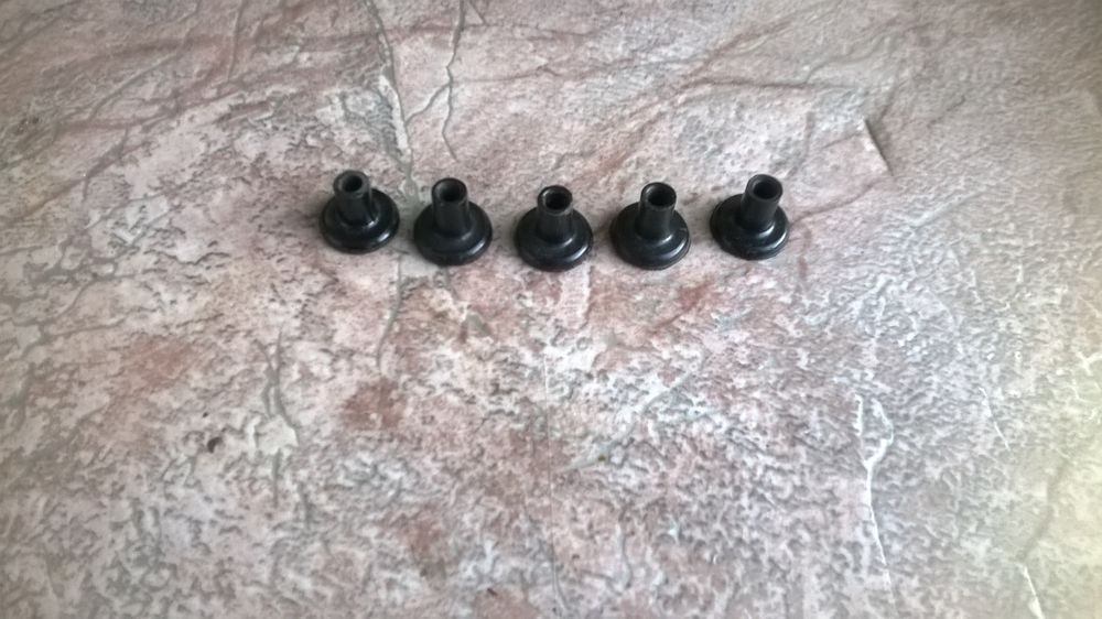 Запчасти к пылесосу.