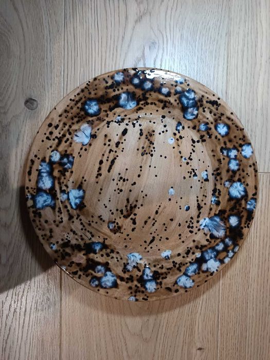 Terrina Artesanal em Cerâmica Vidrada com Prato