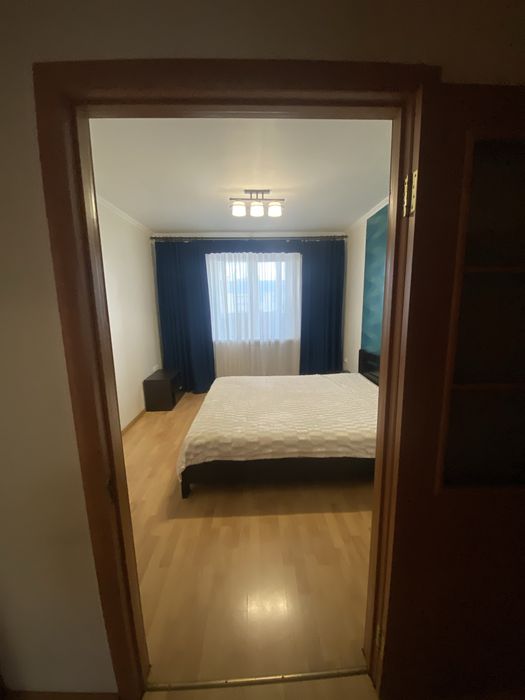 Продам 2-комн.кв. Солнечный ж/м. Любарского, 36.