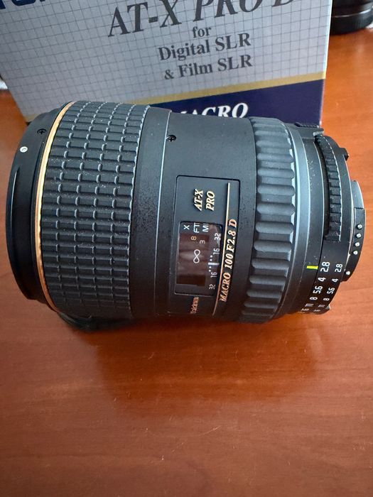 Tokina ATX pro D 100mm f2.8 macro (NIKON MOUNT)