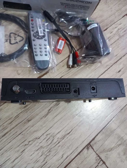 Dekoder satelitarny Sagemcom DS81HD