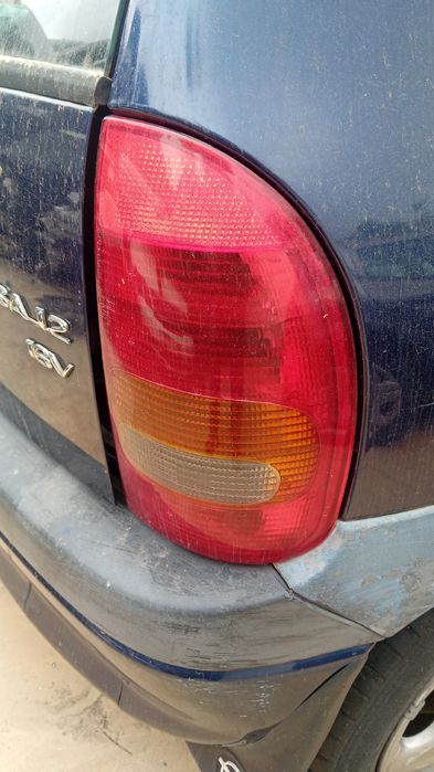 Farolim direito OPEL Corsa B