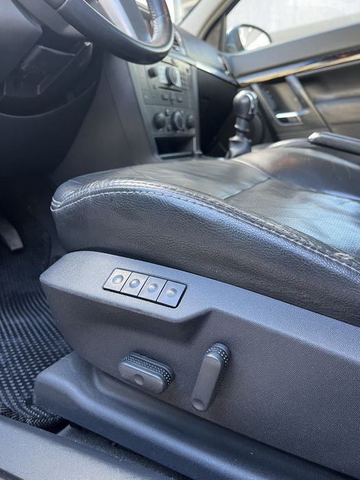 Продам Opel Signum !