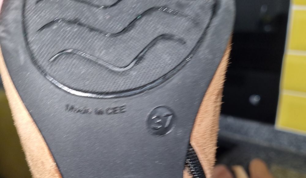 U Fluence  botins