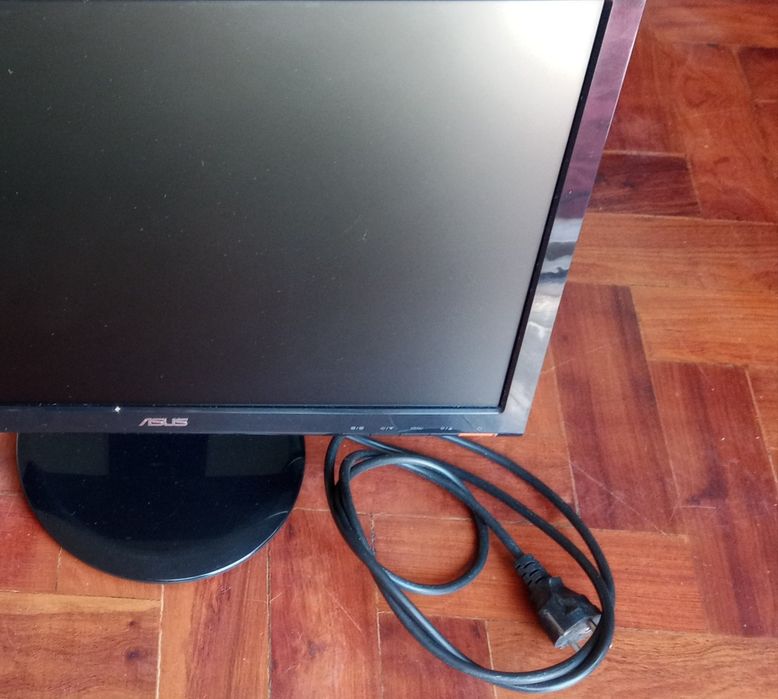 Monitor ASUS 19"