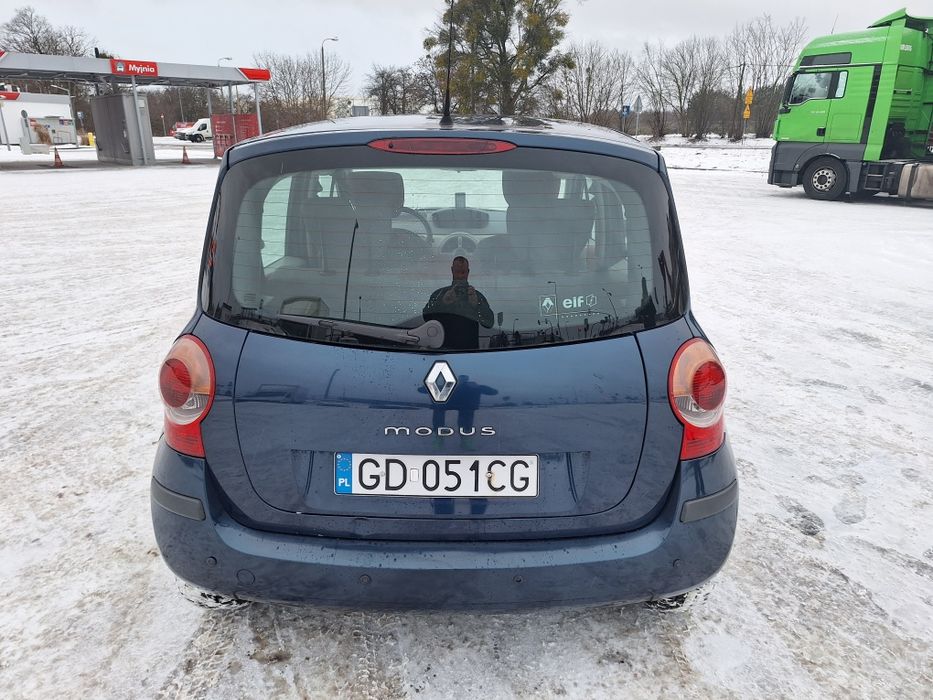 Renault Modus 1.2 16V benzyna rok 2006 tylko 142 tys przebiegu