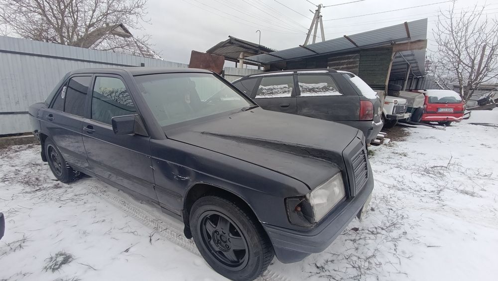 Продам Мерс 190 газ бензин