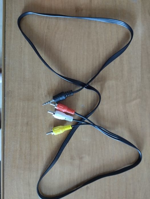 Kabel Mini Jack 3,5mm 4PIN - 3x RCA Cinch 1 M
