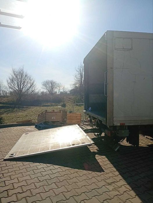 Продаж | Вантажний автомобіль Mercedes-Benz Atego 2004 року в гарному стані