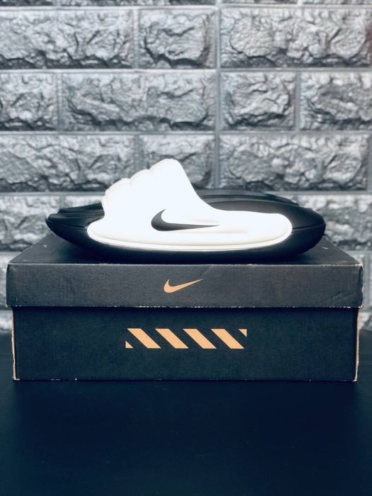 Мужские черно-белые шлепанцы Nike Calm Slide Air уличные тапки найк