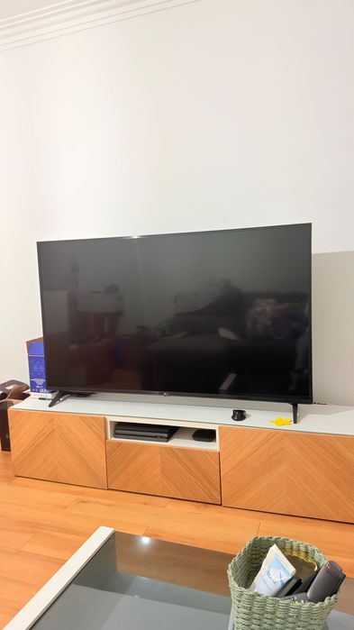 Móvel de televisão