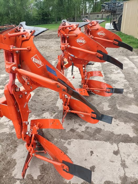 plug oborotowy kuhn master  (lemken)