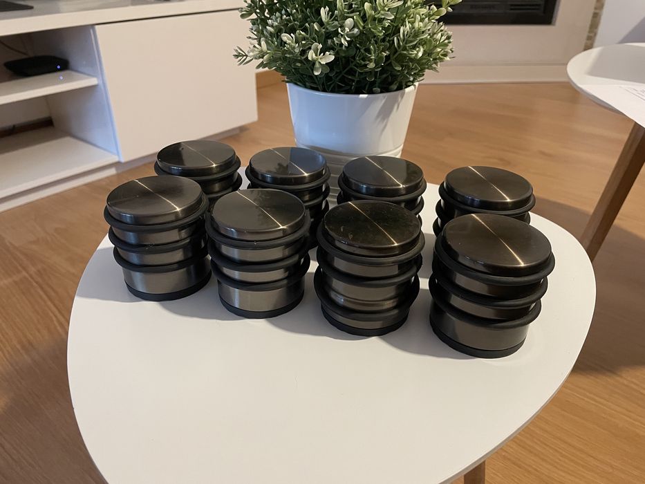 Batentes de porta em aço inoxidável e borracha - sem furos