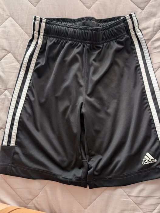 Шорти Adidas для хлопчика 11-12 років