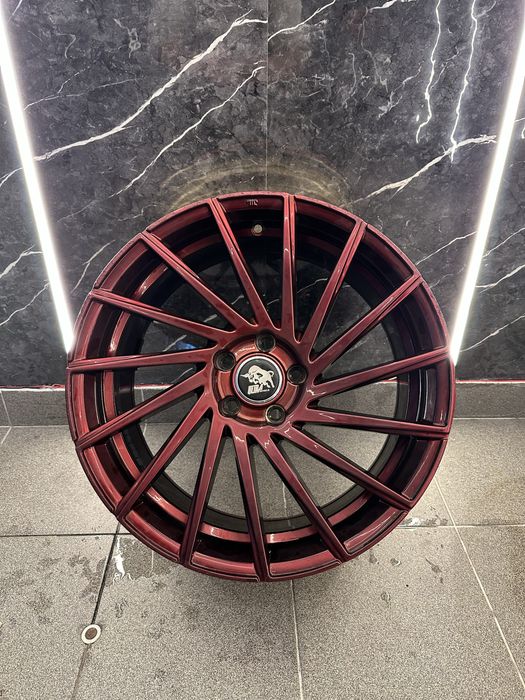 Jante 19 Ultra Wheels Storm P/ VW Golf Gti