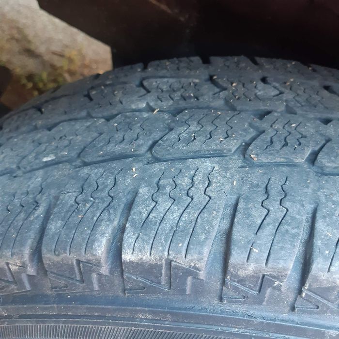 Продаю автомобіль Nissan Vanette