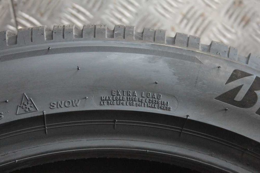 285/45/21 Bridgestone Blizzak LM005 285/45 R21 113 W XL 2022r