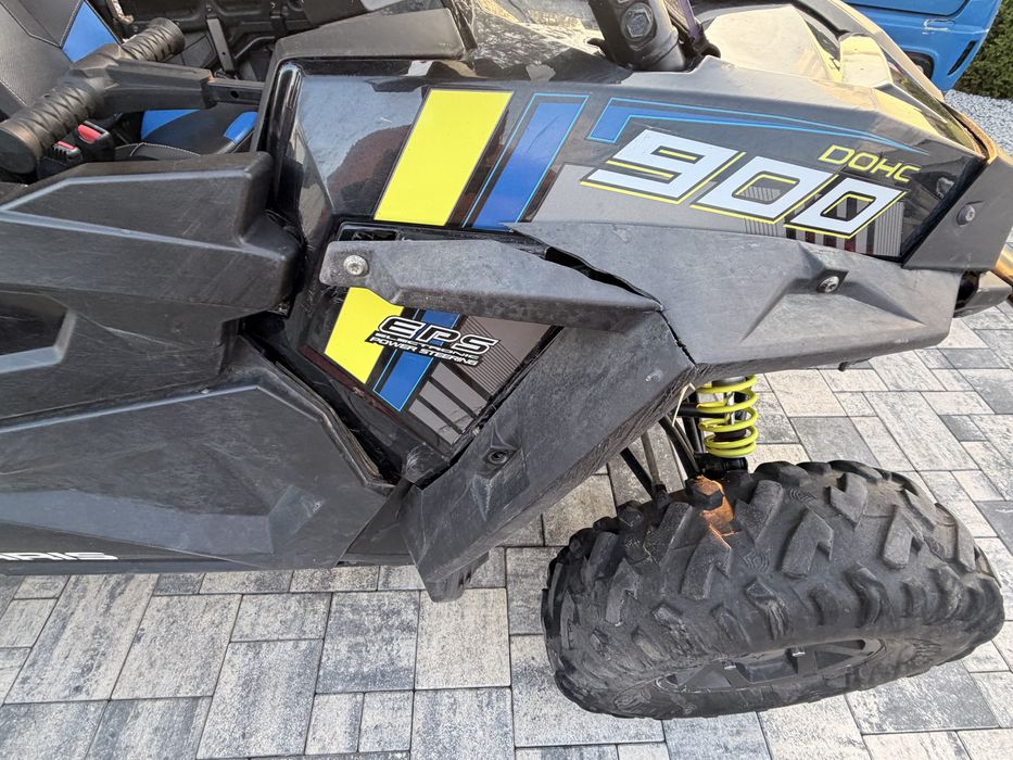 Polaris  RZR 900