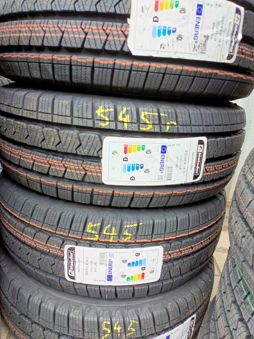 Nowe opony zimowe Matador  235/65/16c 2025r