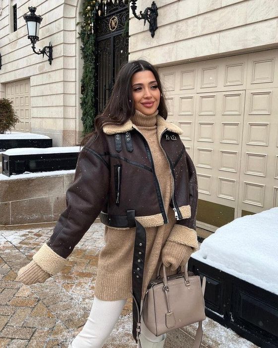 Дубленка шоколадная укороченная Зара