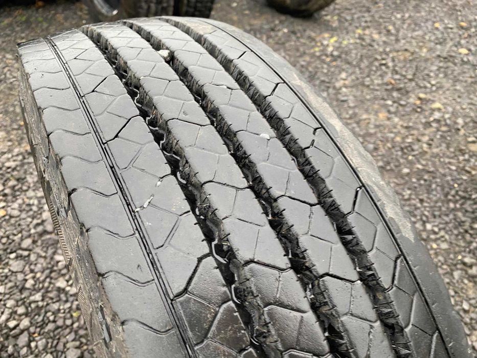 Opona 215/75R17.5 CONTINENTAL LSR1 Przód 11mm LSR 1