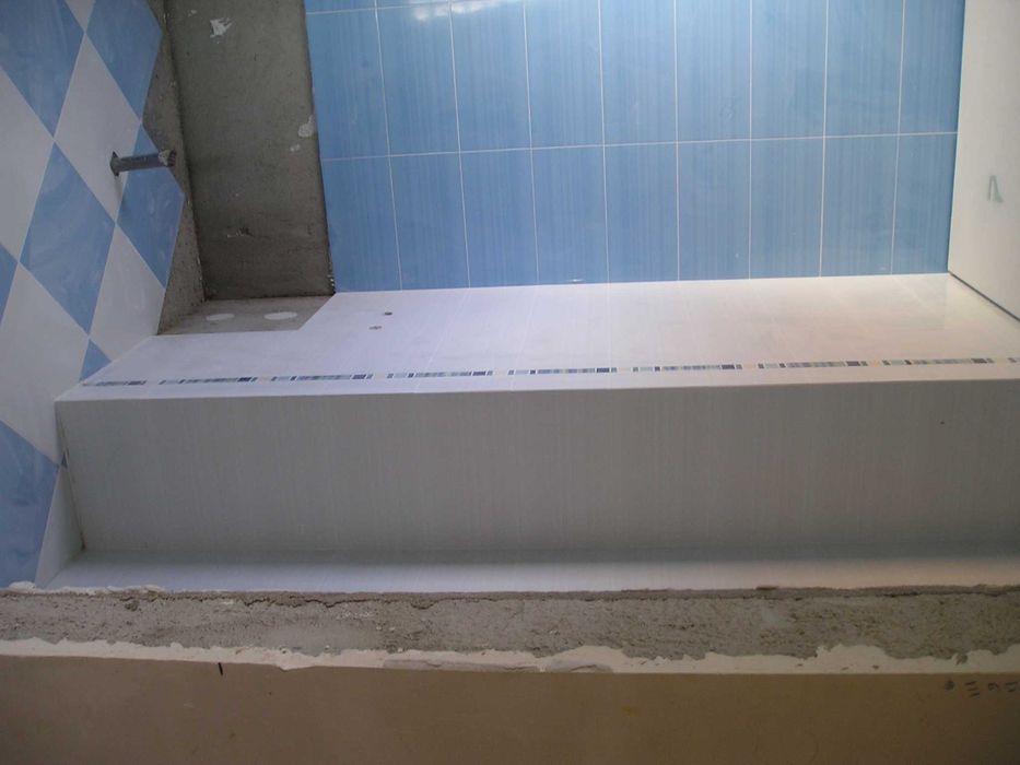 faço pequenos trabalhos de ladrilhador pedreiro e pintura