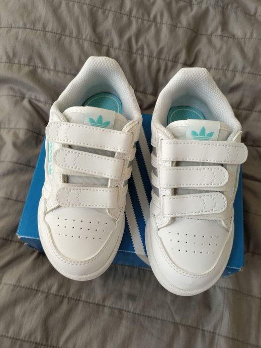 Кросівки adidas оригінал, 28 розмір,дівчинка.