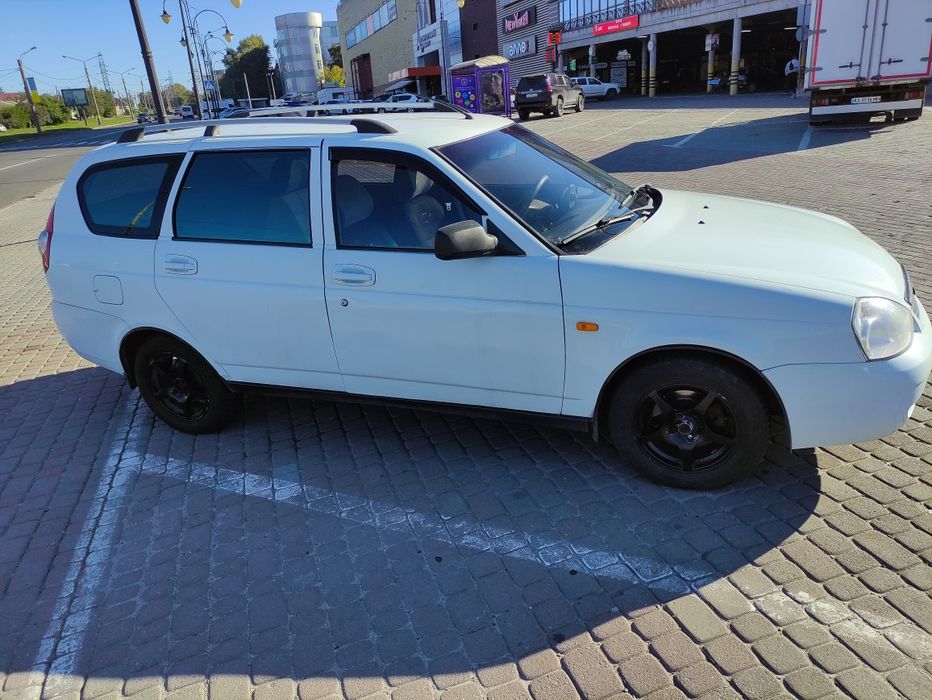 Продам Lada  Priora 2010