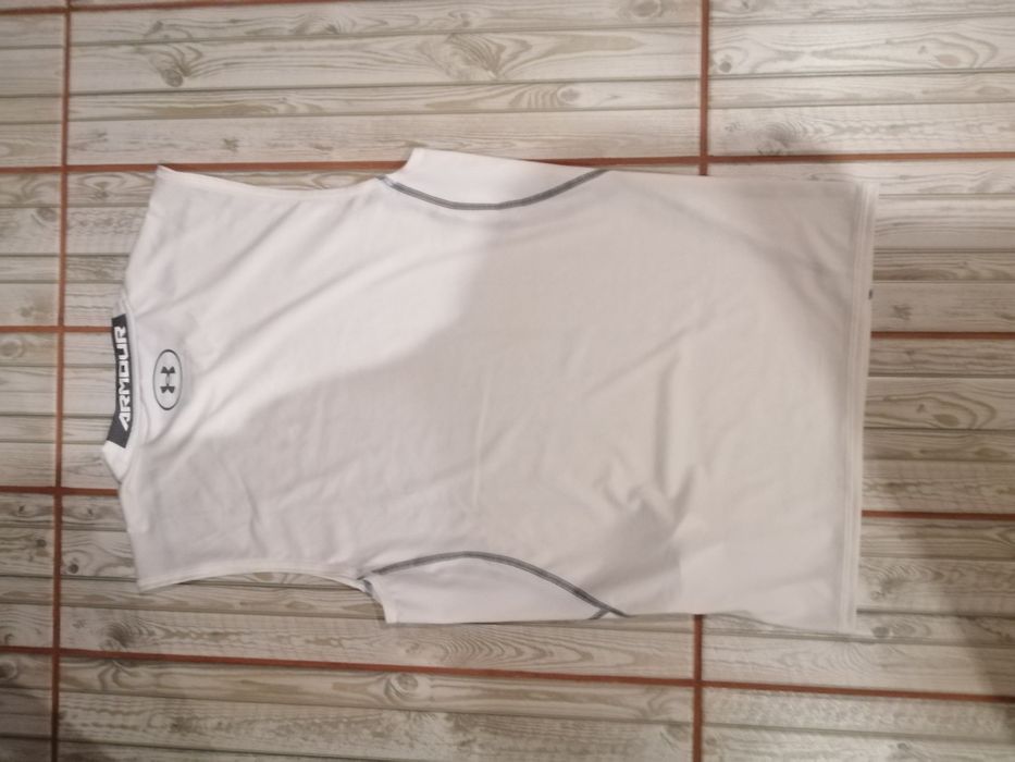 Компрессионная, термо футболка Under Armour