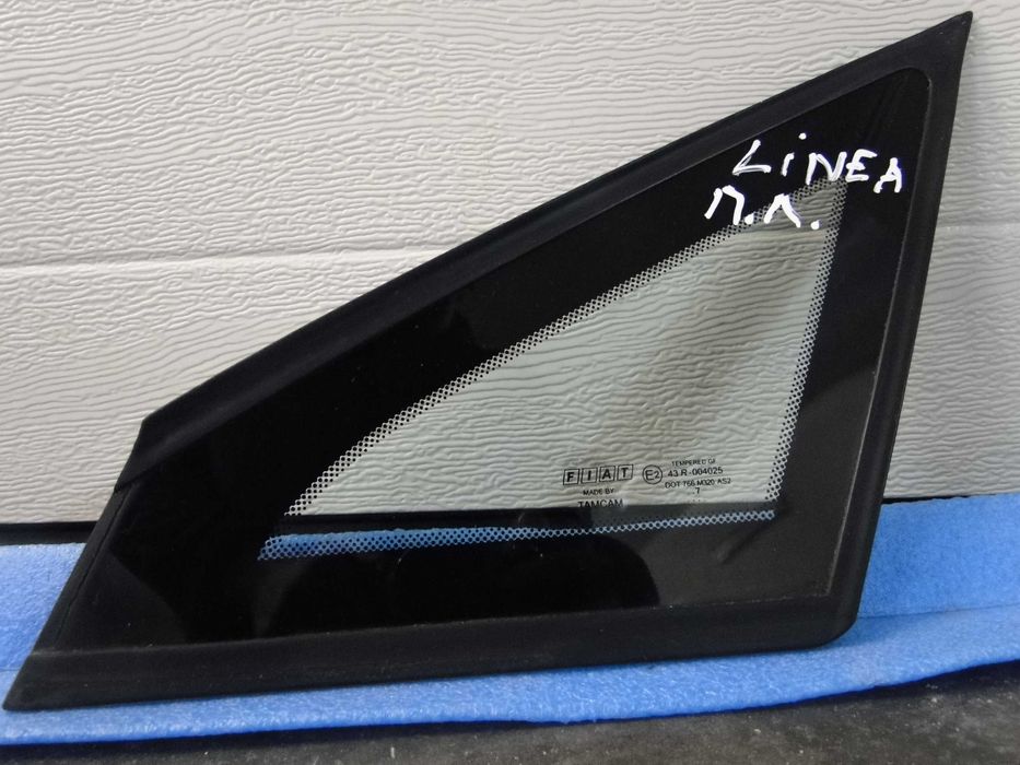 Скло стекло кватирка форточка передня ліва Fiat Linea 07-15р.