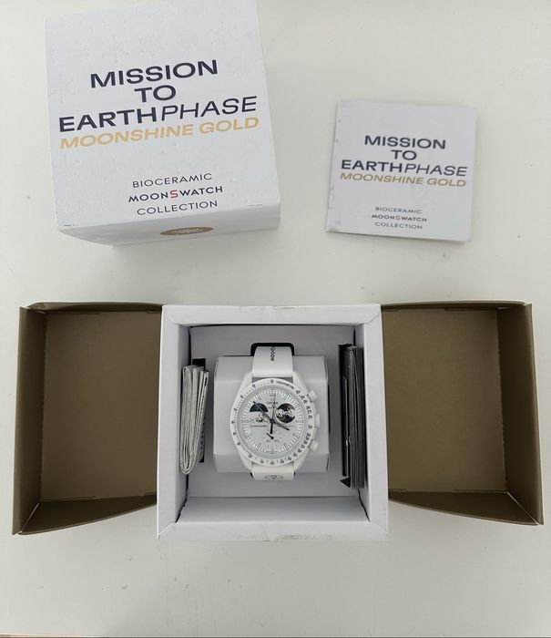 Omega x Swatch Mission To EarthPhase Moonshine Gold Snoopy Branco
