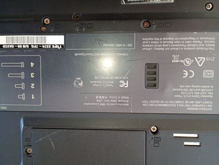 Laptop IBM ThinkPad type 2374