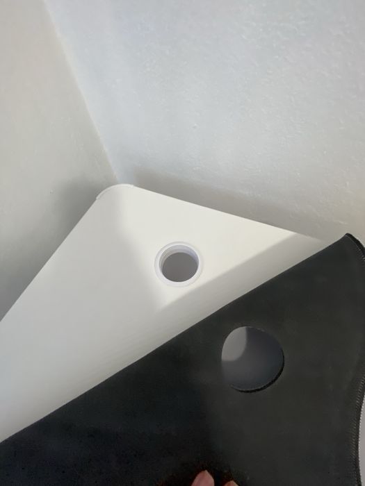 Mesa Gamer com led dos lados, com apoio para fones e para copo + tapet