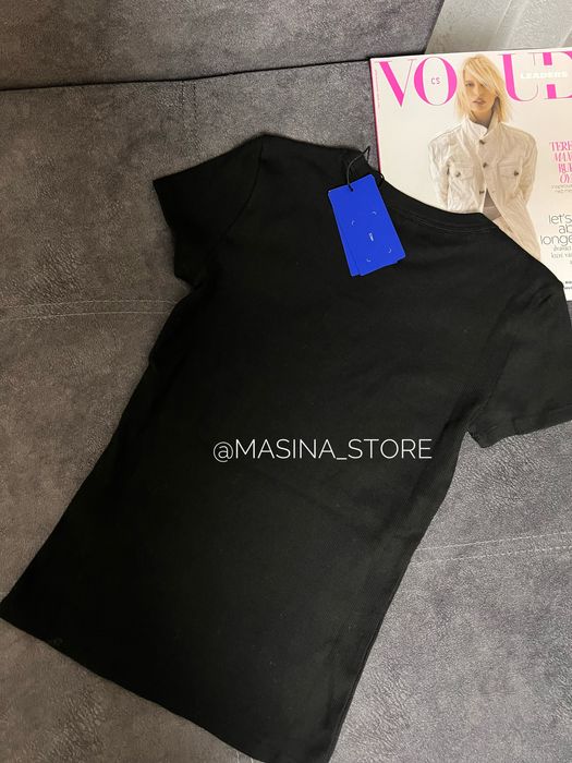 Жіноча футболка XS Hugo Хьюго Босс Boss чорна напис синій оригінал