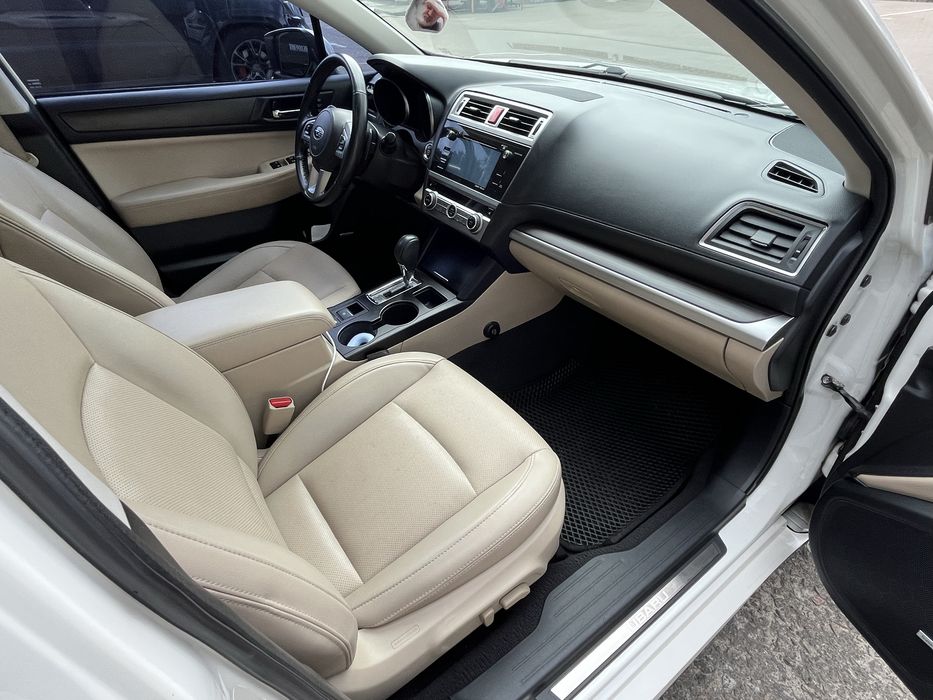 Subaru legacy 2016
